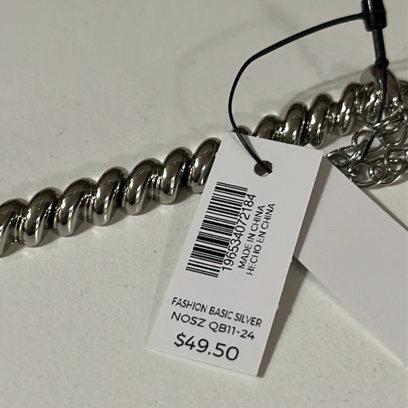 Chicos Silver Tone Collar Necklace - Picture 4 of 6